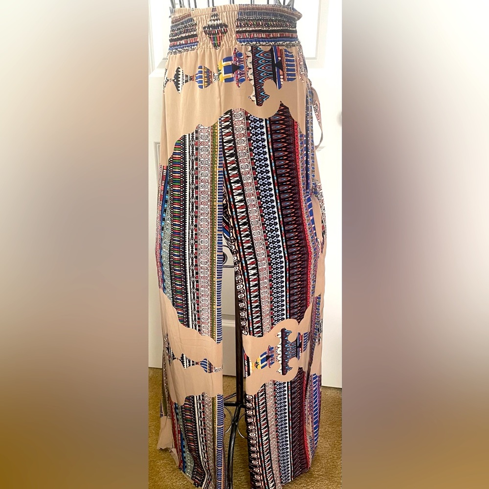 Fabrik Tribal Print flare leg pants Size L NWT